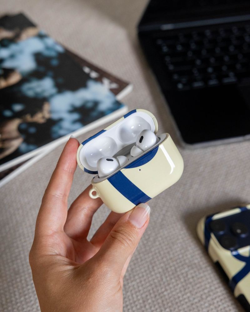 CaseCompany AirPods case